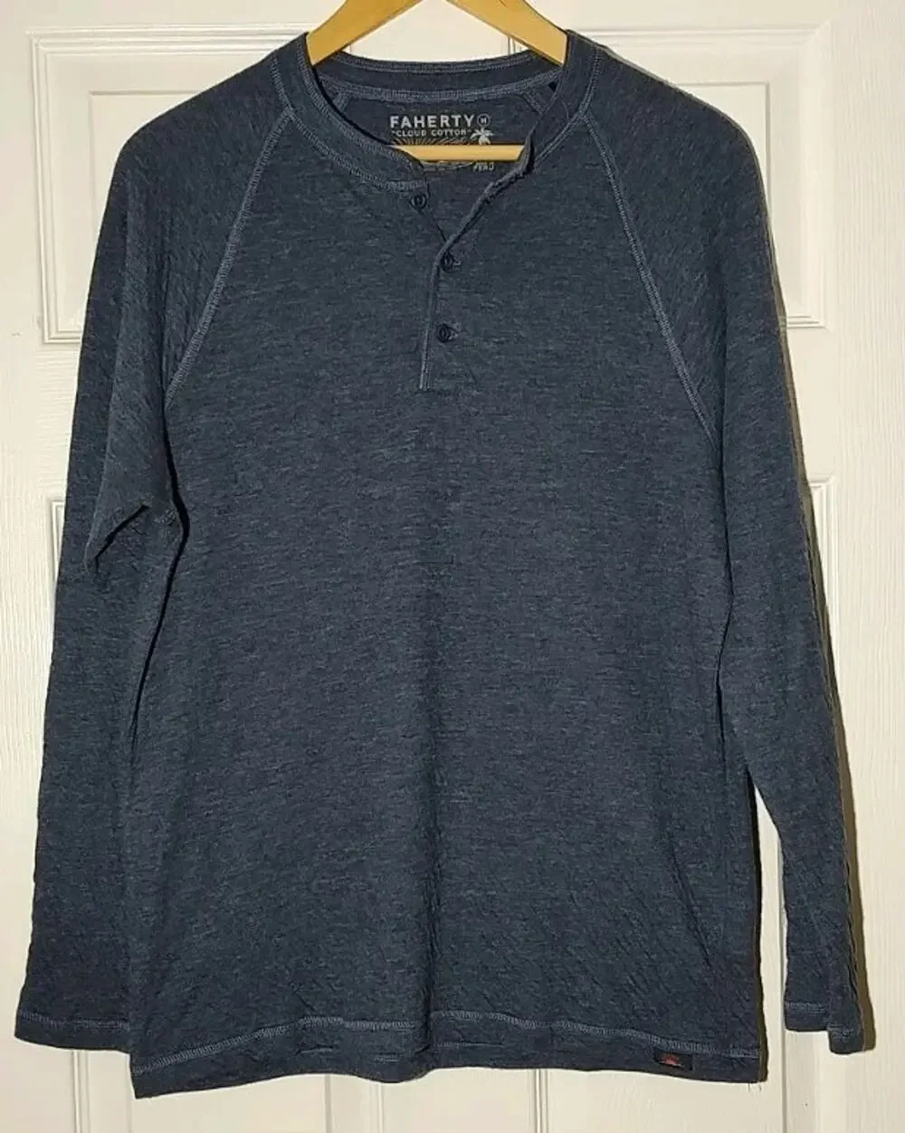 Men's Faherty Cloud Cotton Henley Dark Gray Long Sleeve Raglan Stretch Pima - M